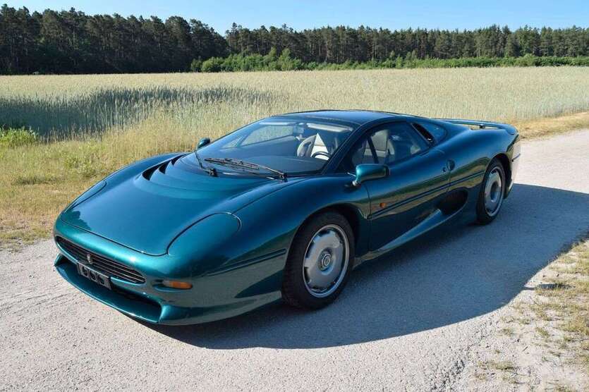 XJ