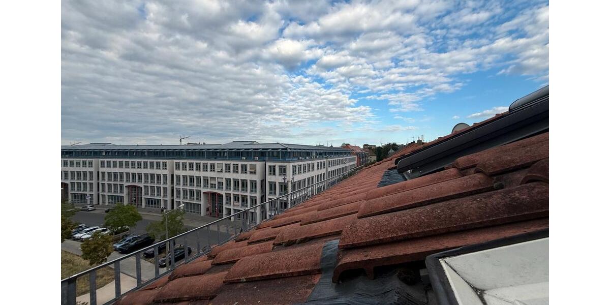 Dachgeschoßwohnung Nürnberg Eberhardshof - 4 Zimmer, 78 m&sup2;, 950&euro; | Angebot:27567895