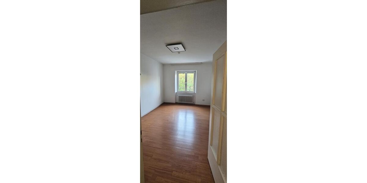 Etagenwohnung Nürnberg Rabus - 3 Zimmer, 91 m&sup2;, 850&euro; | Angebot:27622490