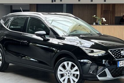 Seat Arona 28.359 km 17.940 &euro; Cadolzburg bei Nürnberg 90556