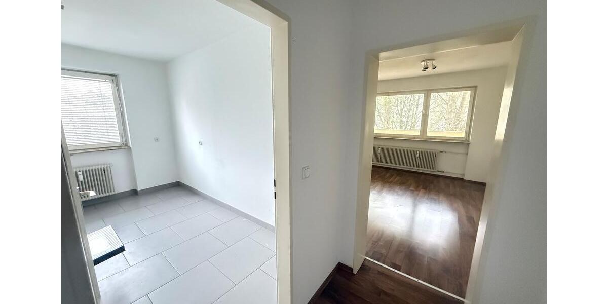 Etagenwohnung Nürnberg Erlenstegen - 2 Zimmer, 73 m&sup2;, 680&euro; | Angebot:26183231