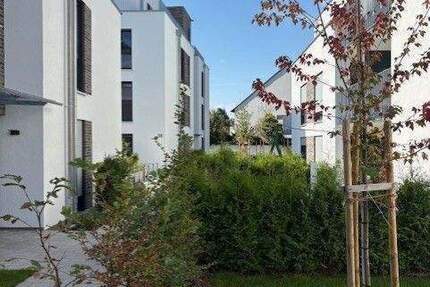 SCHNELL EINZIEHEN UND GLEICH WOHLFÜHLEN: Sonnige 4-Zi-Whg. mit gr. Balkon! Sie erhalten sogar noch den KfW-Zuschuss in Höhe von 26.250€! 4 zimmer