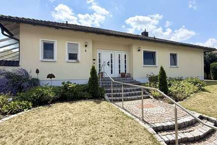Haus Herzogenaurach - 3 Zimmer, 146 m&sup2;, 747.000&euro; | Angebot:27253536