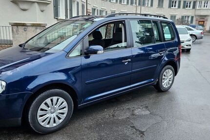 VW Touran 320.238 km 1.150 &euro; Nürnberg 90441