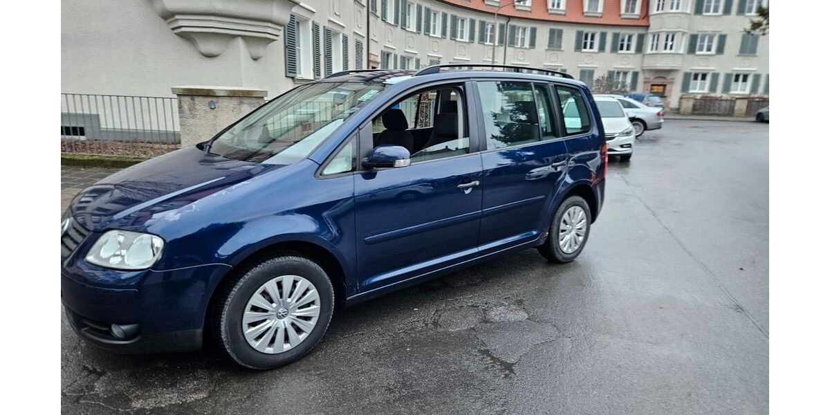 VW Touran 320.238 km 1.399 &euro; Nürnberg 90441