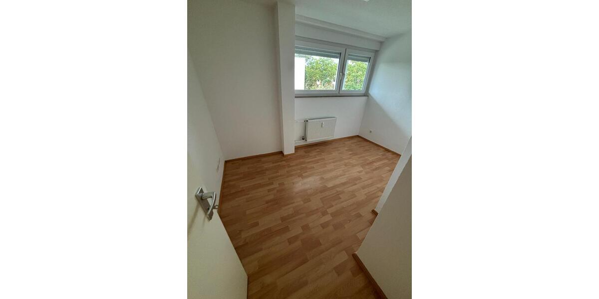 Etagenwohnung Nürnberg Gebersdorf - 3 Zimmer, 73 m&sup2;, 950&euro; | Angebot:27576689