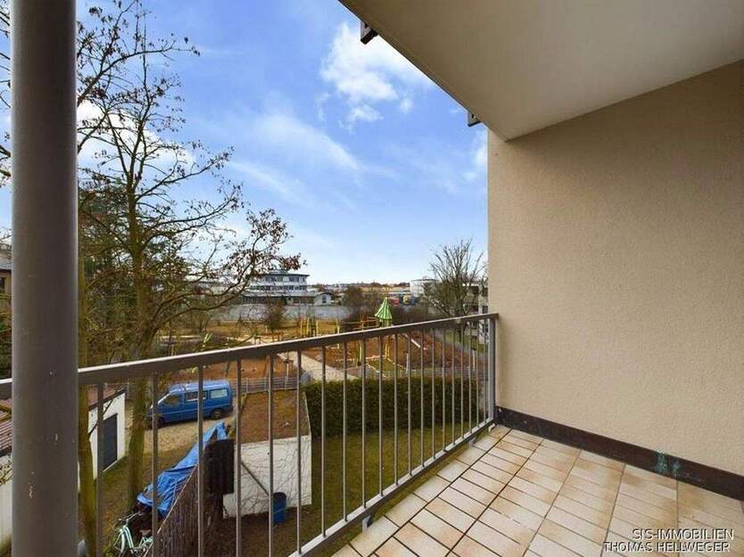 gepflegte 2-Zimmer-Wohnung mit Balkon & EBK - sofort bezugsfrei 2 zimmer