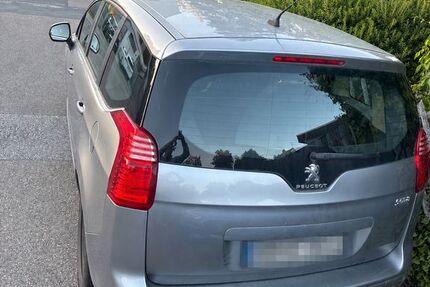 Peugeot 5008 138.700 km 5.900 &euro; Wachendorf-Cadolzburg 90556