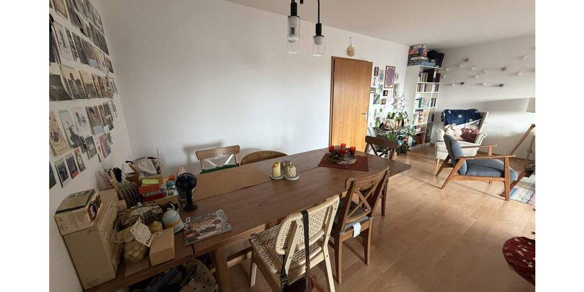 Etagenwohnung Erlangen Alterlangen - 3 Zimmer, 80 m&sup2;, 210.000&euro; | Angebot:24484976