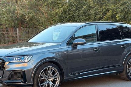Audi Q7 207.000 km 33.900 &euro; Nürnberg 90439