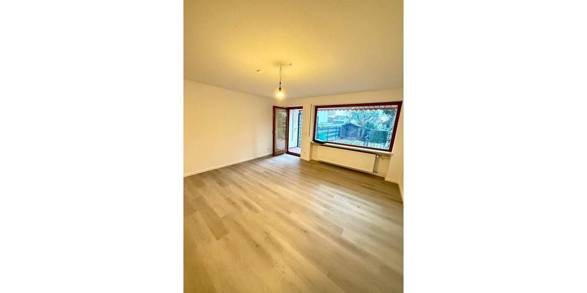 Reihenmittelhaus Nürnberg Thon - 4 Zimmer, 114 m&sup2;, 1.600&euro; | Angebot:25424321