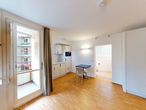 Apartment mit durchdachter Möblierung zimmer