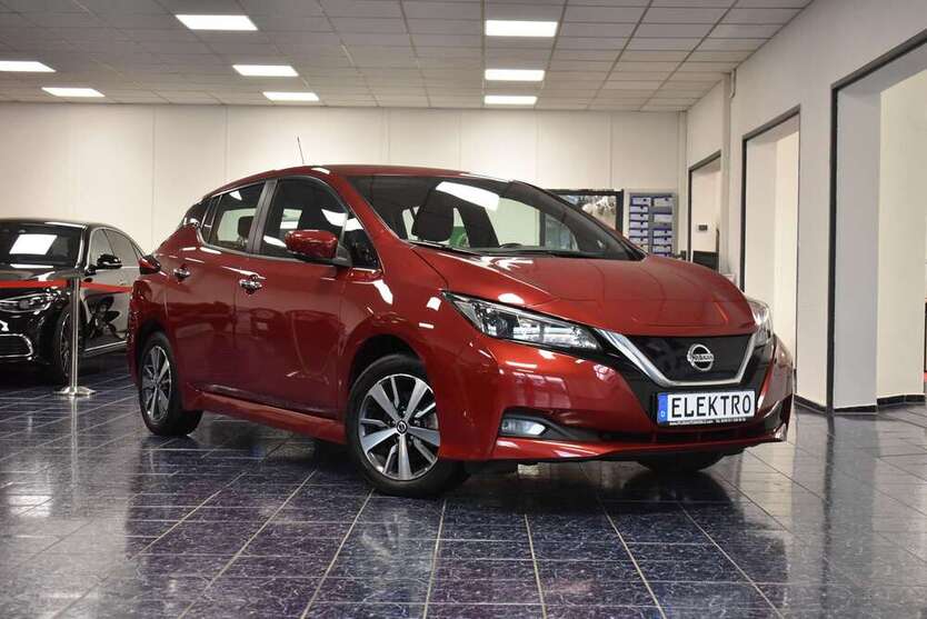 Nissan Leaf 30.158 km 12.970 € Nürnberg 90431