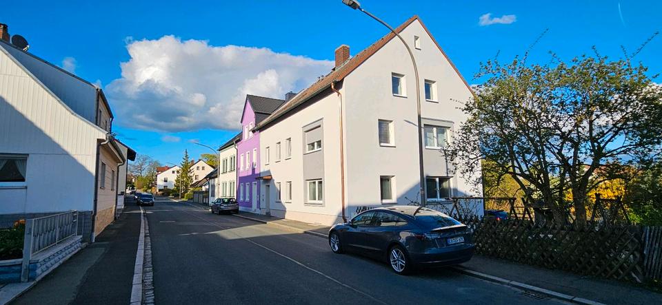 Dachgeschoßwohnung Erlangen Bruck - 3 Zimmer, 80 m&sup2;, 600&euro; | Angebot:26678806