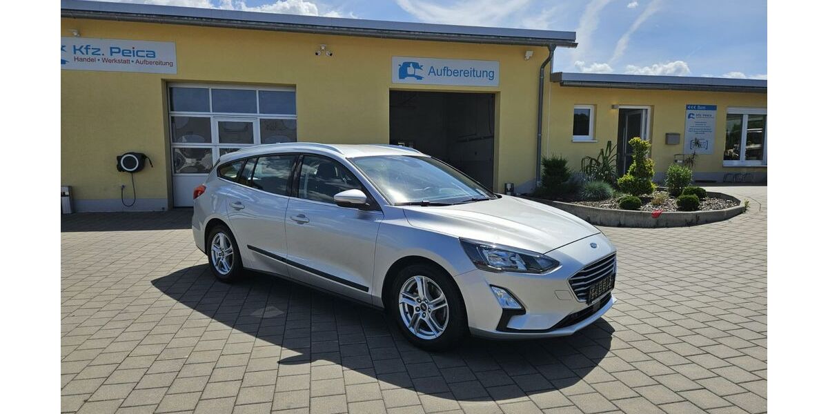 Ford Focus 94.000 km 10.990 &euro; Büchenbach 91186