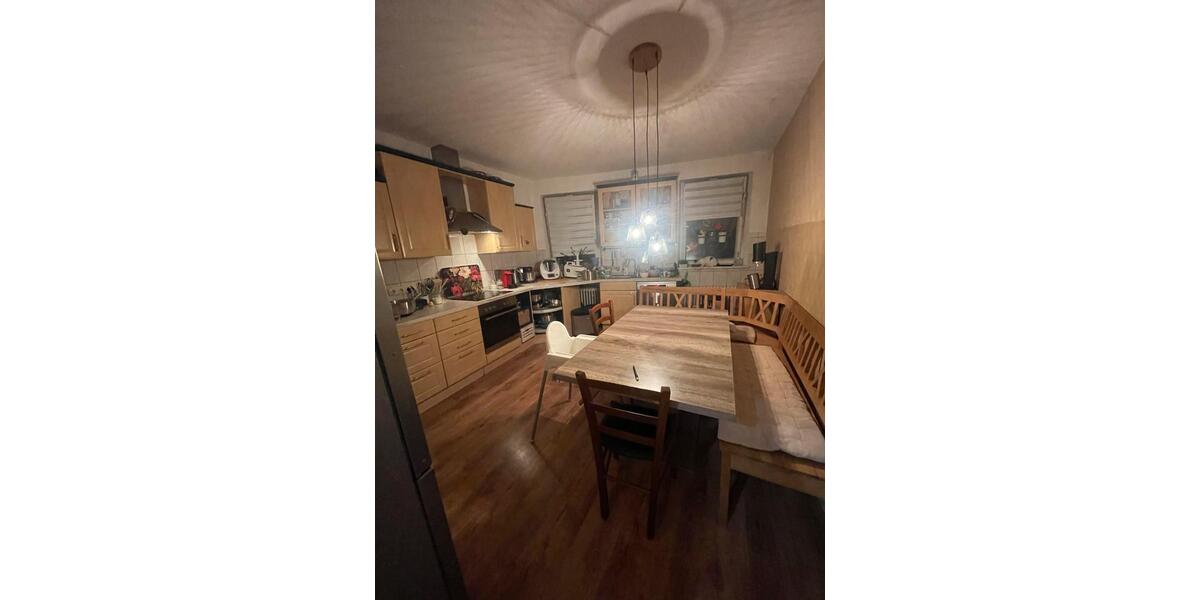 Etagenwohnung Schwabach - 5 Zimmer, 110 m&sup2;, 1.100&euro; | Angebot:25609623