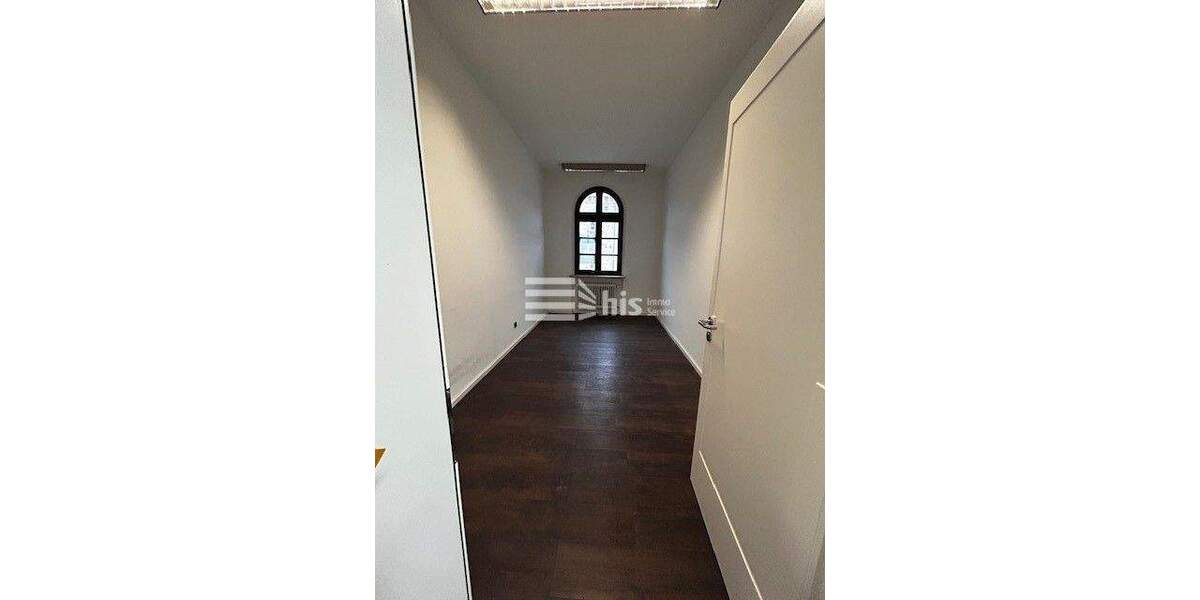Fürth Fußgängerzone || ca. 243 m² || 3.500 EUR zimmer