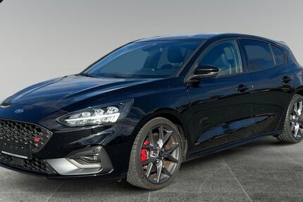 Ford Focus 127.000 km 17.980 &euro; Nürnberg 90480