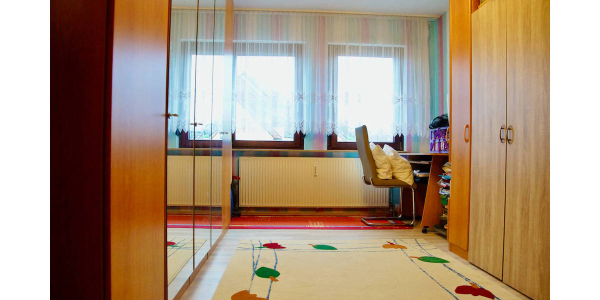 Etagenwohnung Zirndorf - 3 Zimmer, 87 m&sup2;, 349.000&euro; | Angebot:25697702