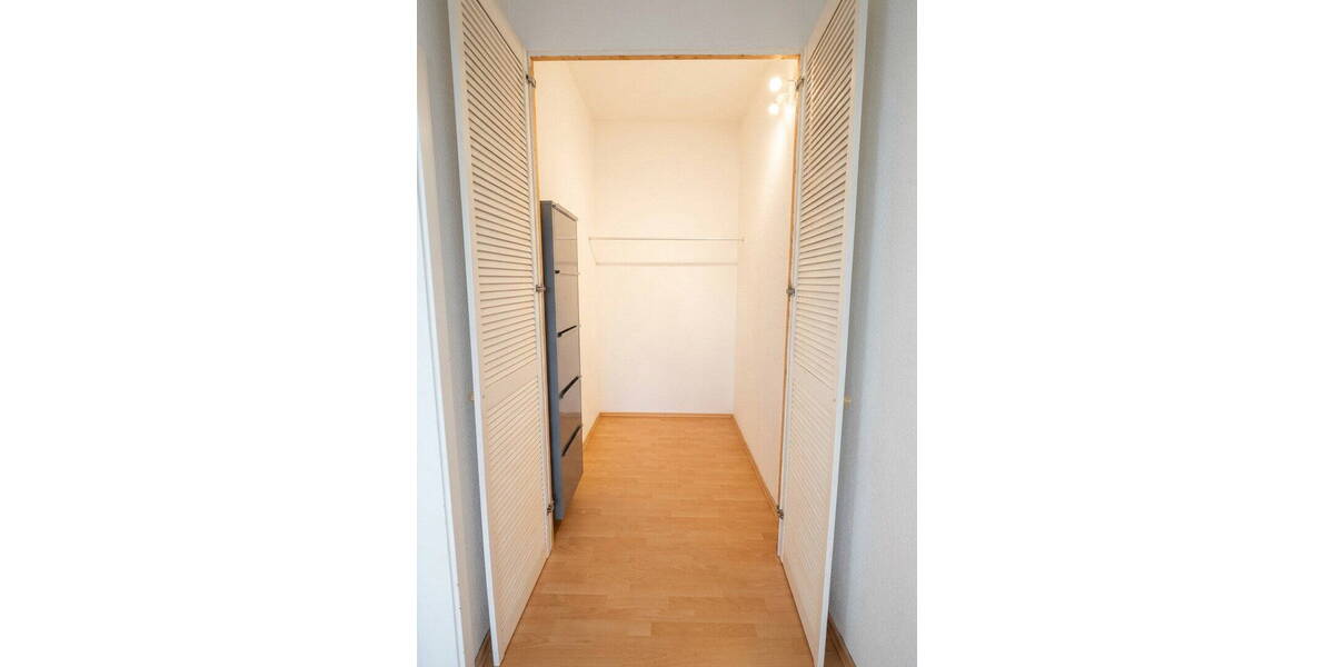 Etagenwohnung Nürnberg Steinbühl - 2 Zimmer, 66 m&sup2;, 222.000&euro; | Angebot:26306370