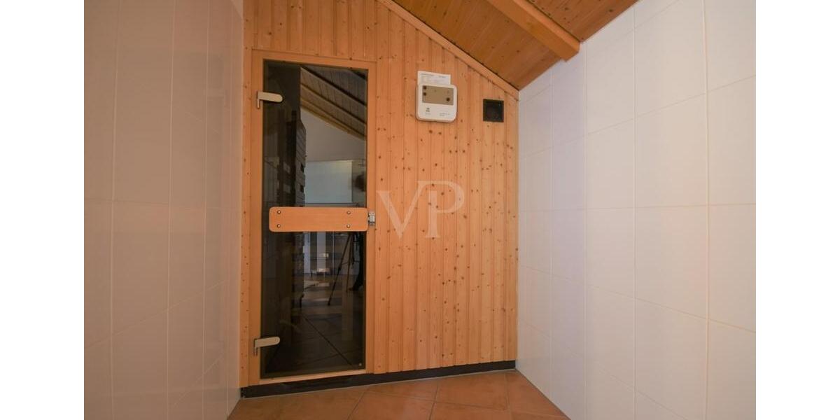 Villa Fürth Atzenhof - 9 Zimmer, 315 m&sup2;, 3.500&euro; | Angebot:24757698