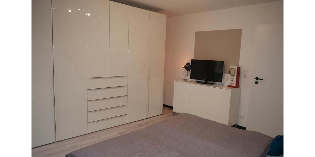 Reihenhaus Hersbruck - 5 Zimmer, 130 m&sup2;, 2.000&euro; | Angebot:27614381