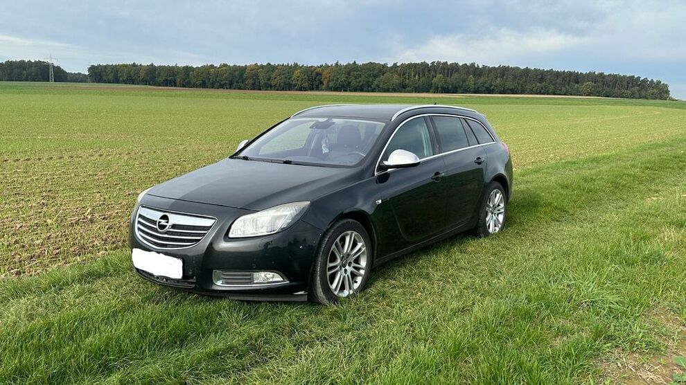Opel Insignia 270.000 km 2.450 € Stein 90449