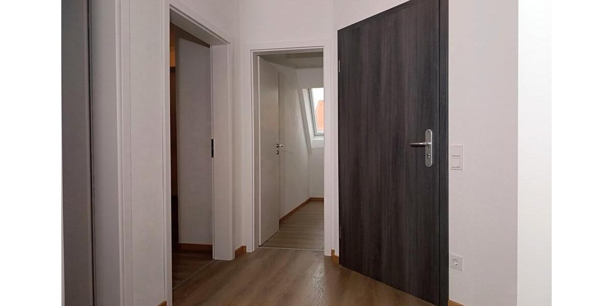 Etagenwohnung Nürnberg Almoshof - 2 Zimmer, 68 m&sup2;, 880&euro; | Angebot:26365048
