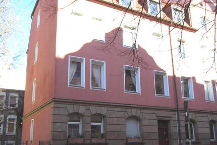 3 Zimmer-Altbau-Wohnung in Gostenhof mit Hohen Decken, Holzböden, VIEL LICHT & RUHE für 1-2 Pers. 3 zimmer