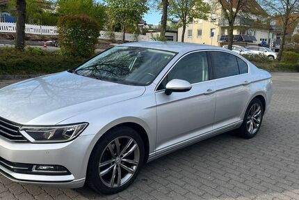 VW Passat 128.000 km 11.500 &euro; Herzogenaurach 91074