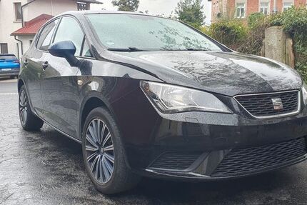 Seat Ibiza 72.000 km 8.700 &euro; Lauf 91207
