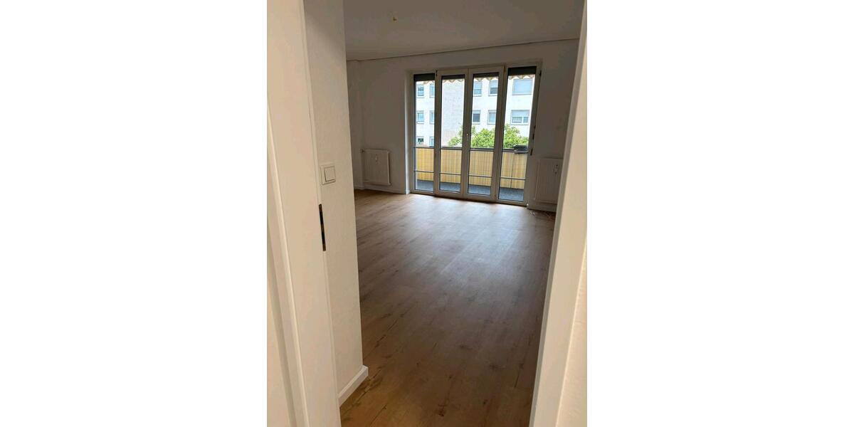 Etagenwohnung Feucht - 3 Zimmer, 70 m&sup2;, 279.000&euro; | Angebot:27607293