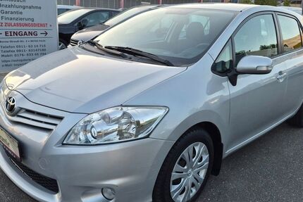 Toyota Auris 53.070 km 7.970 &euro; Fürth 90763