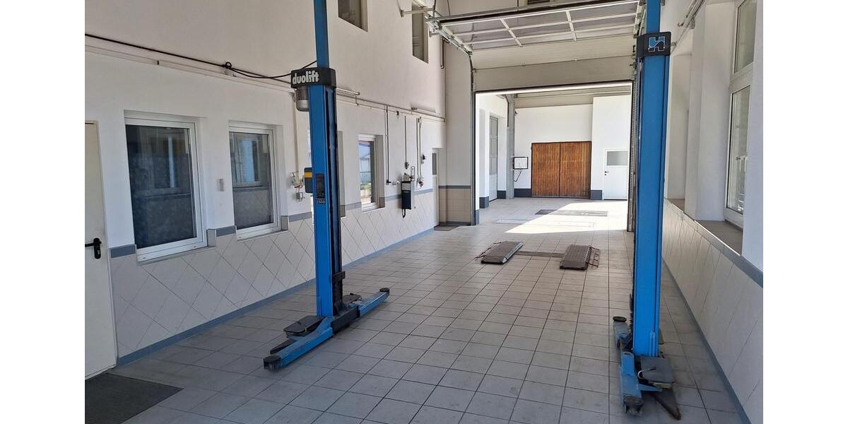 Gewerbeobjekt Pyrbaum - 2.100&euro; | Angebot:25945848