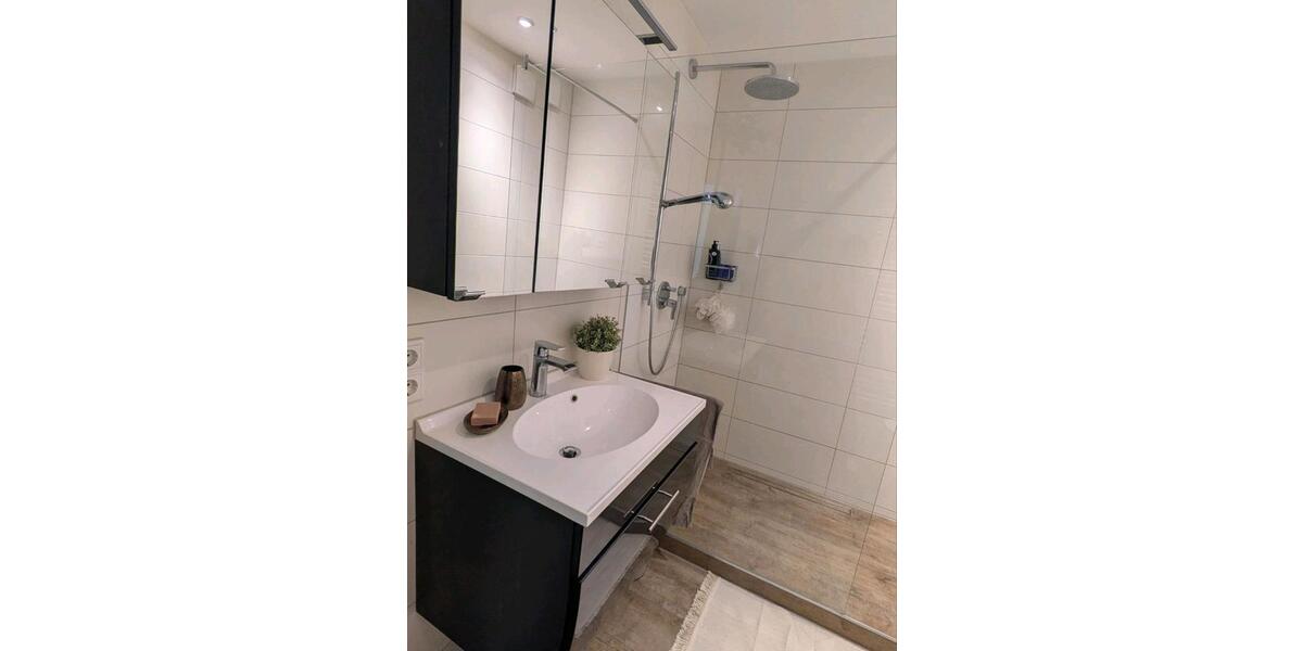 Dachgeschoßwohnung Fürth Atzenhof - 2 Zimmer, 64 m&sup2;, 249.000&euro; | Angebot:24831395