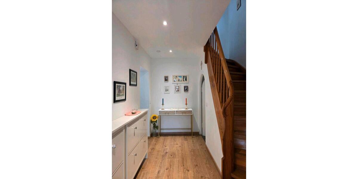 Reihenhaus Nürnberg Buchenbühl - 5.5 Zimmer, 124 m&sup2;, 650.000&euro; | Angebot:26879366