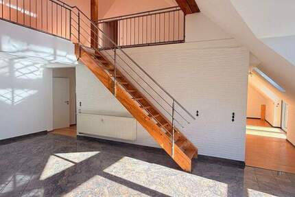 Wohnung Fürth Dambach - 3 Zimmer, 170 m&sup2;, 1.790&euro; | Angebot:25663612