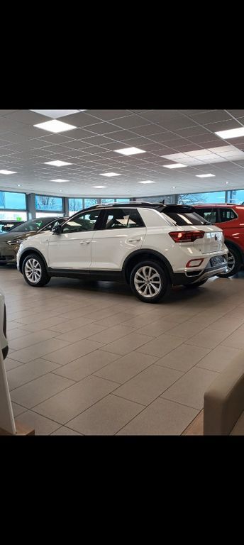 VW T-Roc 23.200 km 19.900 € Allersberg 90584