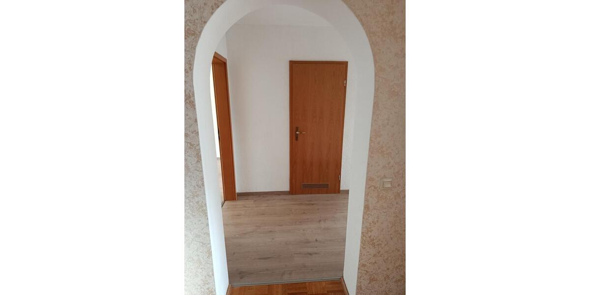 Moderne, anspruchsvolle, 3-Zimmer , 2.OG., fußläufig zur City 3 zimmer