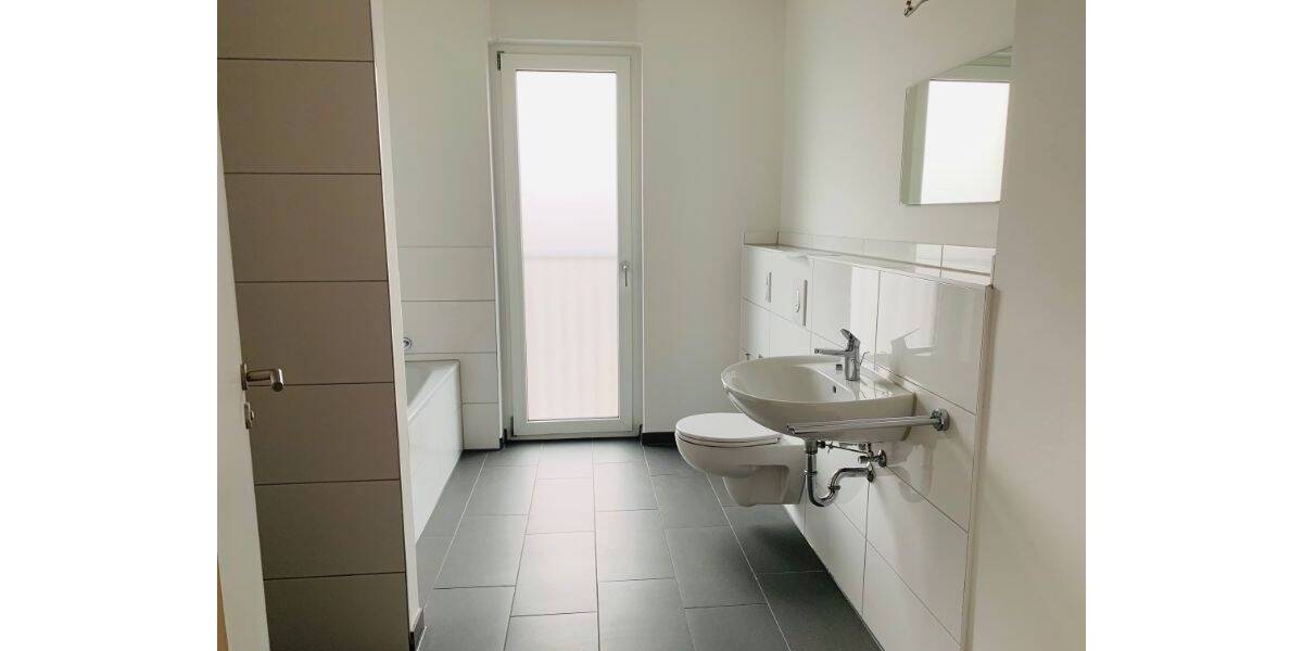 Etagenwohnung Nürnberg Rennweg - 3 Zimmer, 91 m&sup2;, 1.200&euro; | Angebot:26389494