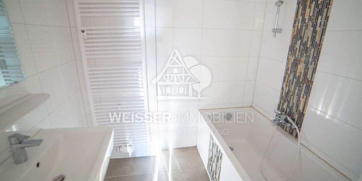 Etagenwohnung Fürth Nordstadt - 3 Zimmer, 92 m&sup2;, 279.000&euro; | Angebot:25747830