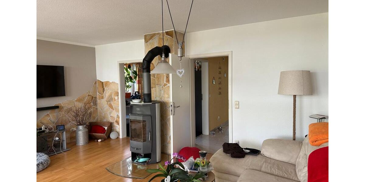 Reihenhaus Roßtal - 6 Zimmer, 127 m&sup2;, 599.000&euro; | Angebot:27299085