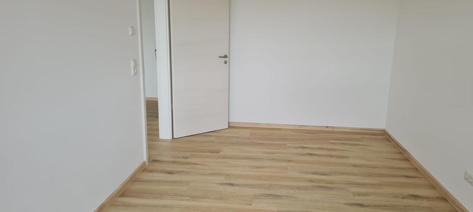 Etagenwohnung Neuendettelsau - 2 Zimmer, 66 m&sup2;, 780&euro; | Angebot:24520683