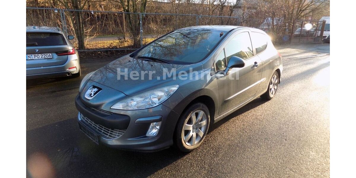 Peugeot 308 159.554 km 899 &euro; Nürnberg 90439