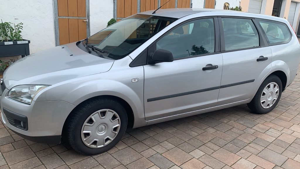 Ford Focus 115.000 km 2.500 &euro; Hausen 91353