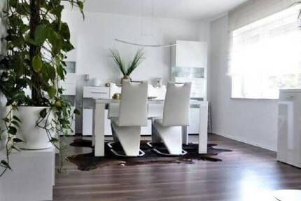 WILLST DU MICH? Gepflegte, lichtdurchflutete 2 ZW (1. OG, Bj. 1964) mit moderner Einbauküche gegen Ablöse zwischen Wöhrder See und Tiergarten. 2 zimmer