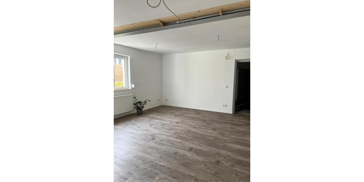 Büroraum mit Lager zimmer