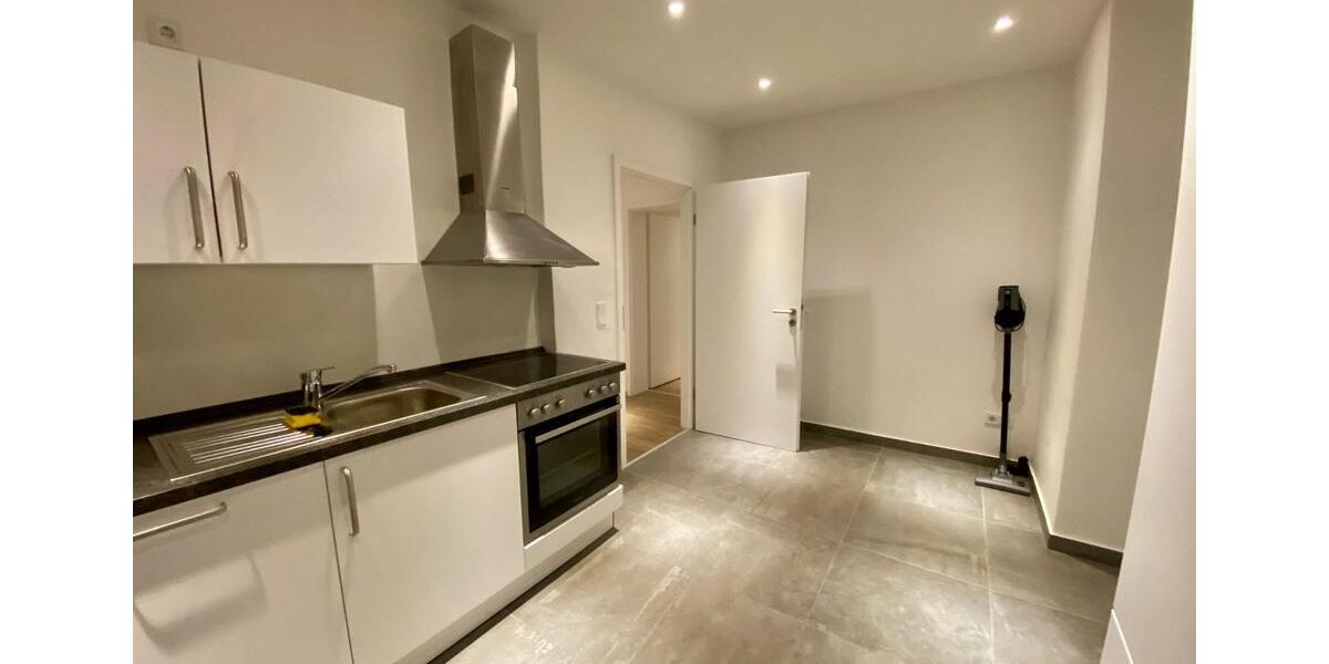 Etagenwohnung Nürnberg Gleißhammer - 3 Zimmer, 73 m&sup2;, 1.190&euro; | Angebot:26498394