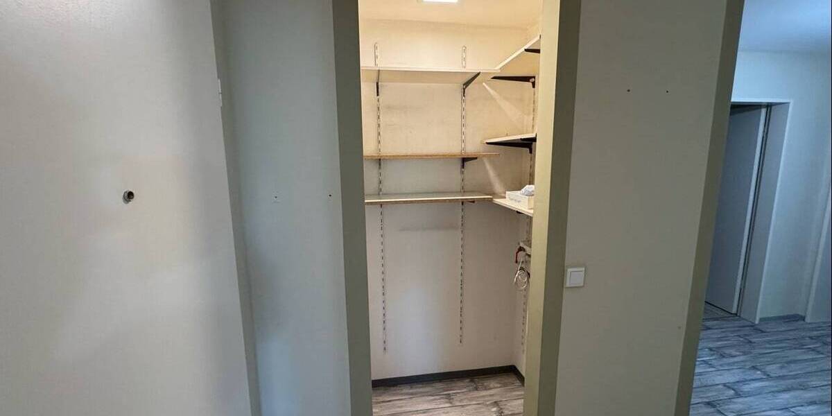 Etagenwohnung Nürnberg Zerzabelshof - 3 Zimmer, 71 m&sup2;, 225.000&euro; | Angebot:26695073