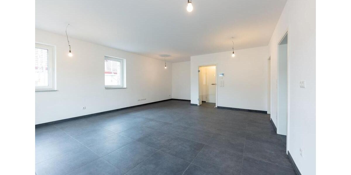 Erdgeschoßwohnung Nürnberg Almoshof - 2 Zimmer, 70 m&sup2;, 1.020&euro; | Angebot:27592074
